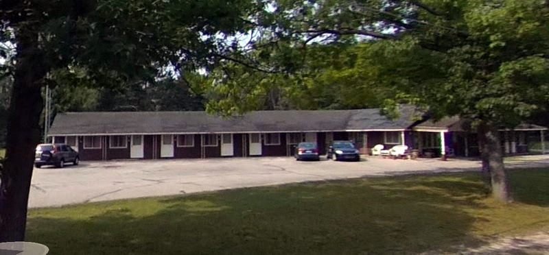 Wa-Wa-Jam Motel (Wawatam Motel, Wa-Wa-Tam Motel) - 2021 Street View (newer photo)
